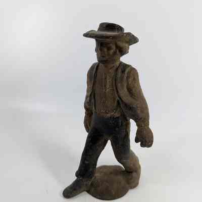 Figurine