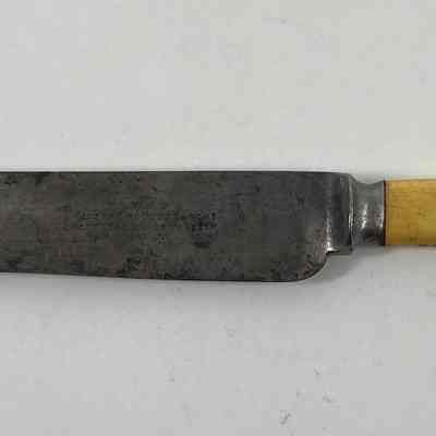 Knife