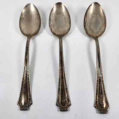 Set of three tablespoons