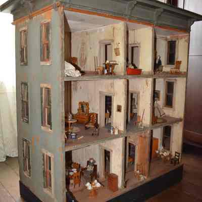 Dollhouse