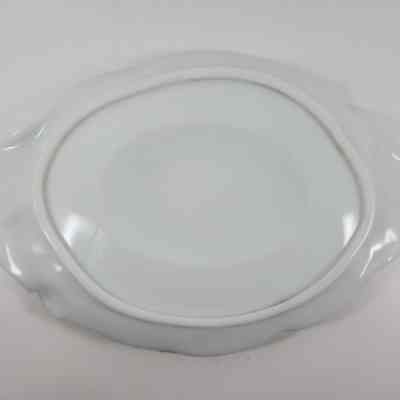 Bottom of tray