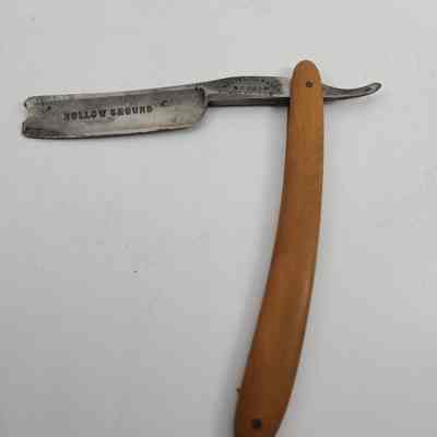 Reverse of razor blade opened
