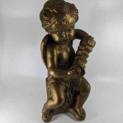 Figurine