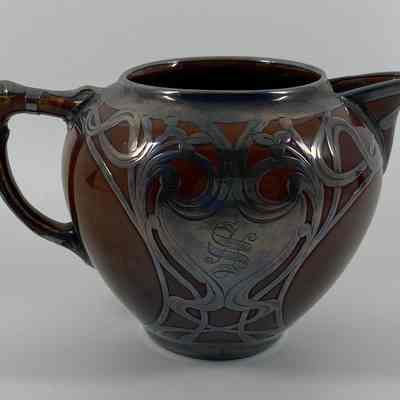 Pitcher, Cream