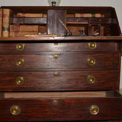 Desk