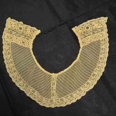 Collar