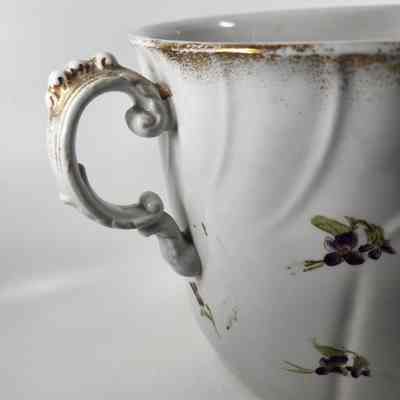 Handle Detail