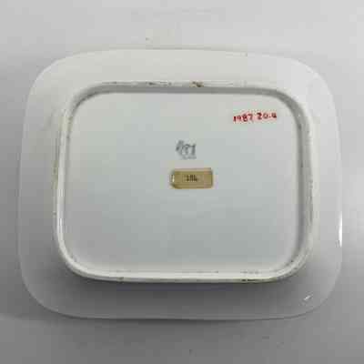 Underside of dish/plate