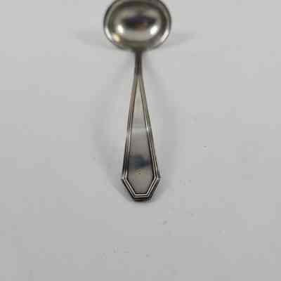 Handle with coffin style with threaded edges
