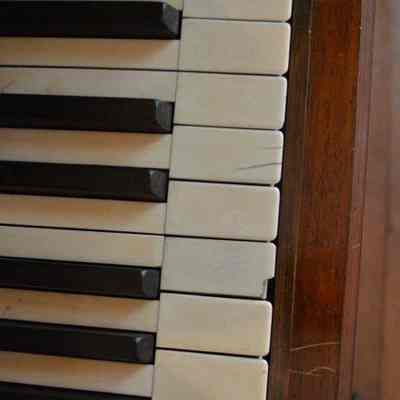 piano damage_photo 1: Origformat: Artifact