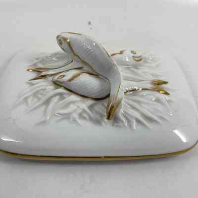 Lid