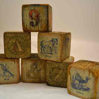 Block, Alphabet