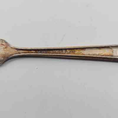 Engraving "VERNON SILVER PLATE"