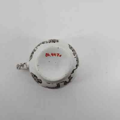 Bottom of tea cup