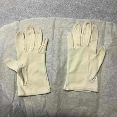 Glove
