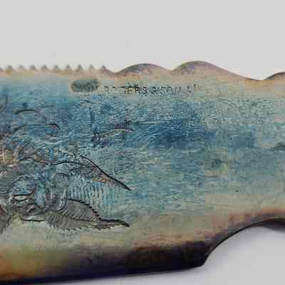 Engraving "WM ROGERS & SON AA"