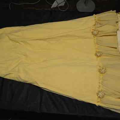 1993.006 C - Skirt: Origformat: Artifact