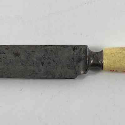 Knife