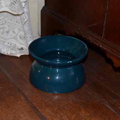 Spittoon