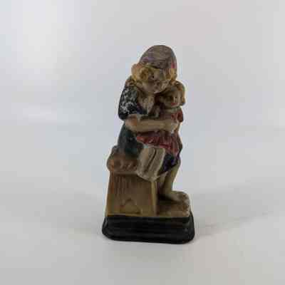 Figurine