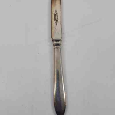 Edge of blade showing discoloration