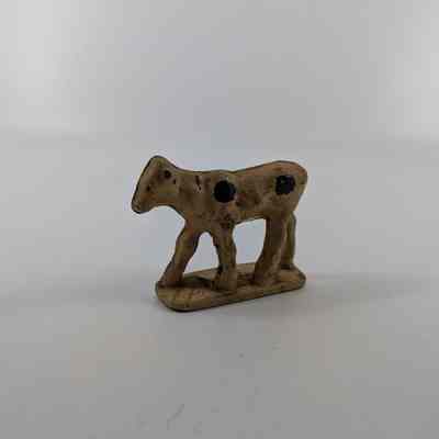 Figurine