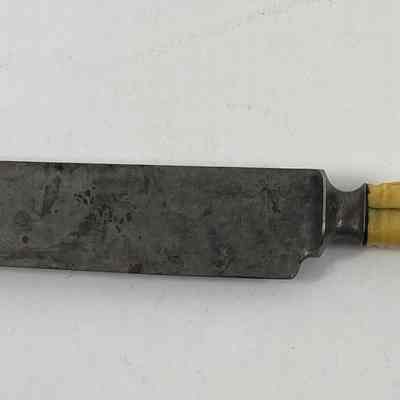 Knife