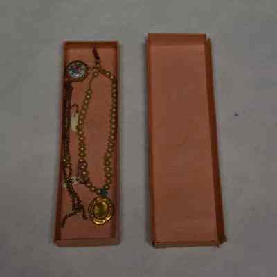 1986.688 W (5): Origformat: Artifact