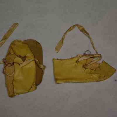 1986.688 T (2): Origformat: Artifact