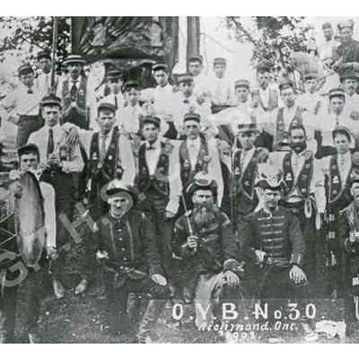 Photograph: Munster Orange Young Britons (O.Y.B.) No.30, 1903