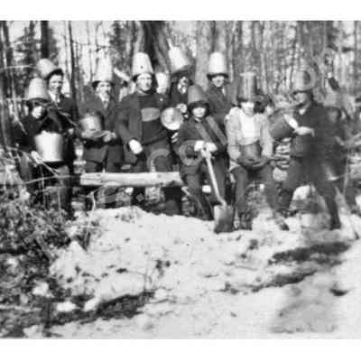 Photograph: Ashton youth at Saunder's Bush, 1930