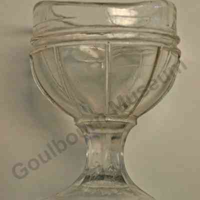 Wash, Eye: Glass eyewash cup