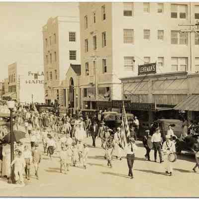 Parade on Andrews Avenue