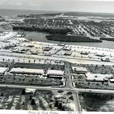 Sunrise Shopping Center and Las Olas Finger Islands 1954