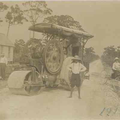 Road Roller in Progresso, Fort Lauderdale, 1912