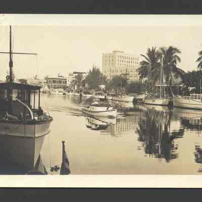 View of Boats Along New River at Downtown