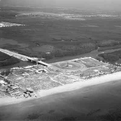 Dania Beach Clover Leaf