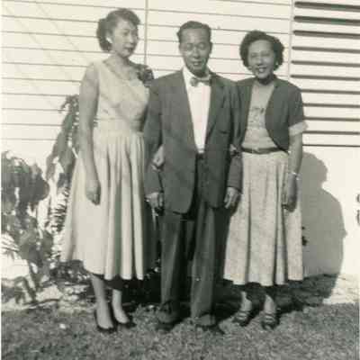 Moy Family