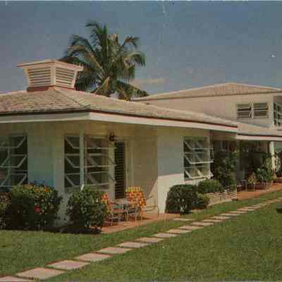Emerald Park Apartments, 1613 NE 2nd Court, Fort Lauderdale