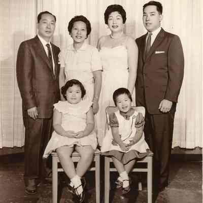 George, Jeanne, Peggy, Bill, Moy. Jeanne & Jane Moy