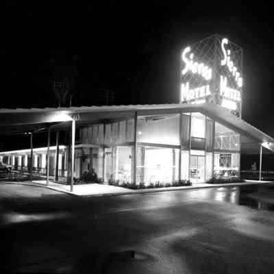 Sierra Motel