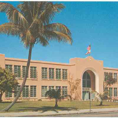 Fort Lauderdale High School building