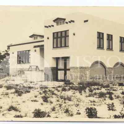 Follansbee Home on Brickell Dr