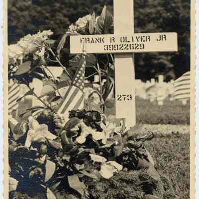 Grave of Frank R. Oliver Jr.