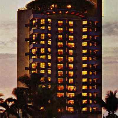 Pier 66 Hotel and Marina, 2301 SE 17th Street, Fort Lauderdale