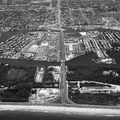 Sunrise Blvd and Beach