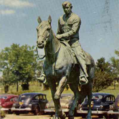 Statue at the Will Rogers Memorial, Claremore, OK