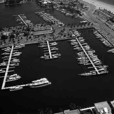 Bahia Mar, Look NNE