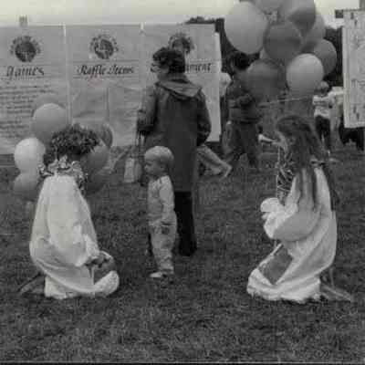 Harvest Fair clowns
