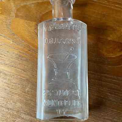 L.H. Greene Druggist Bottle